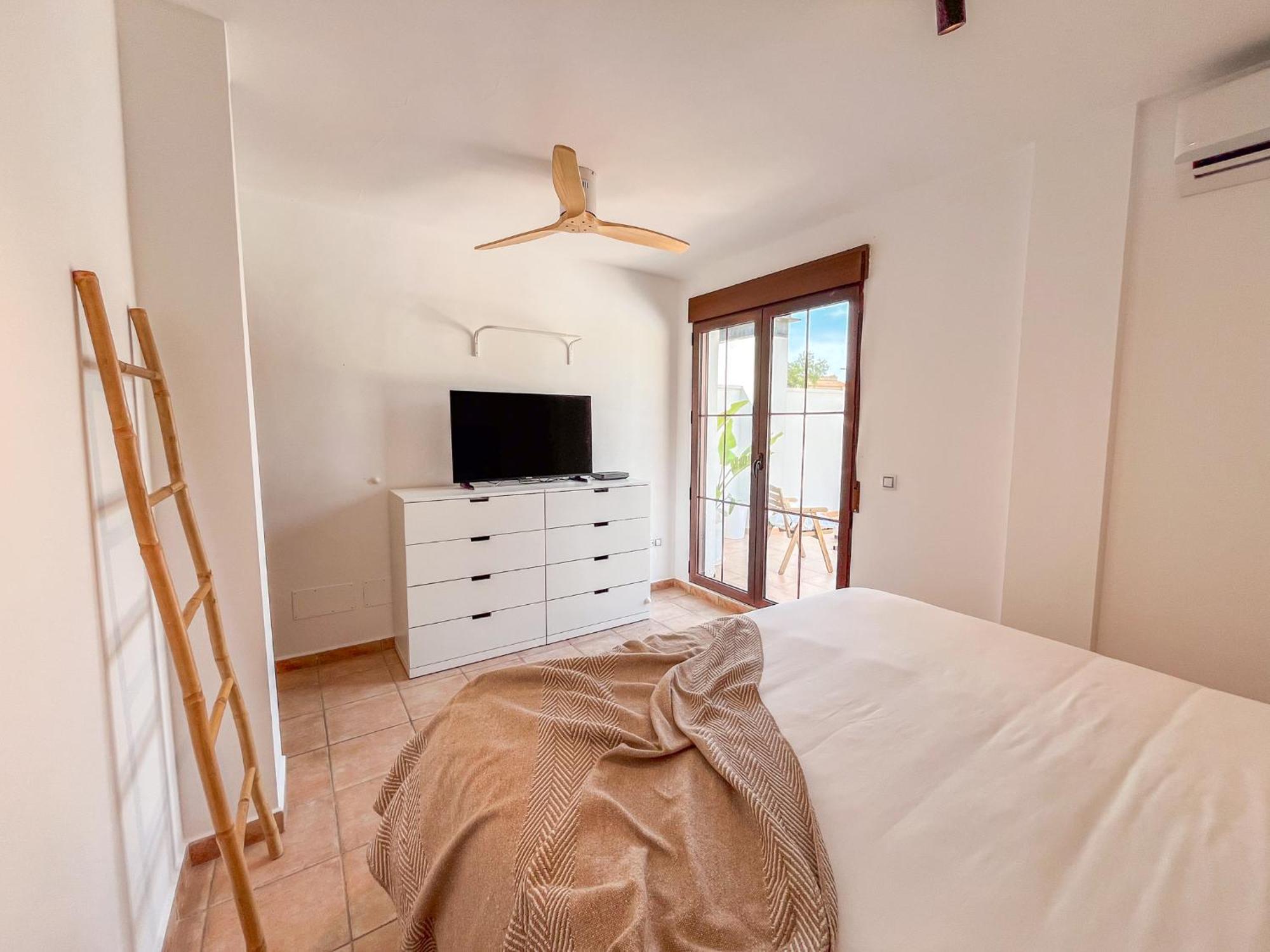 Casa Mareluz, Un Oasis Con Piscina Privada En El Mediterraneo アギラス エクステリア 写真